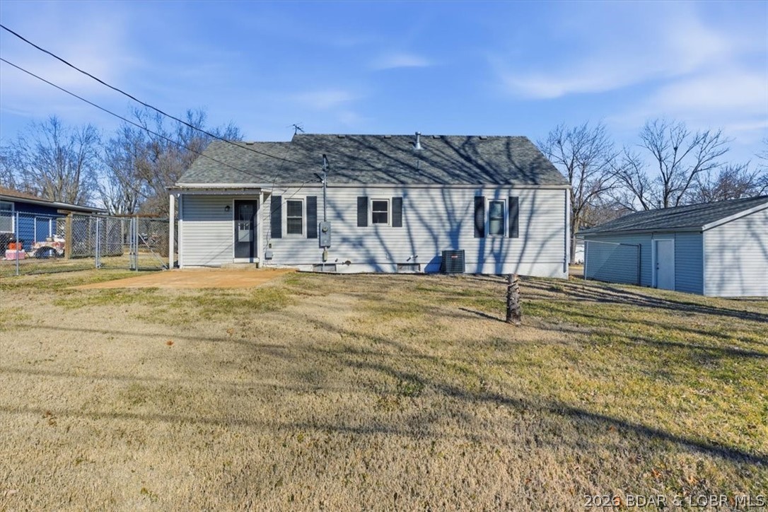 110 West Autry Street Eldon, MO 65026 - Photo 25 of 31