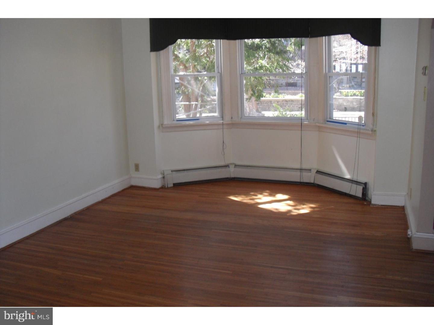 303 Richfield Road Upper Darby, PA 19082 - Photo 6 of 19