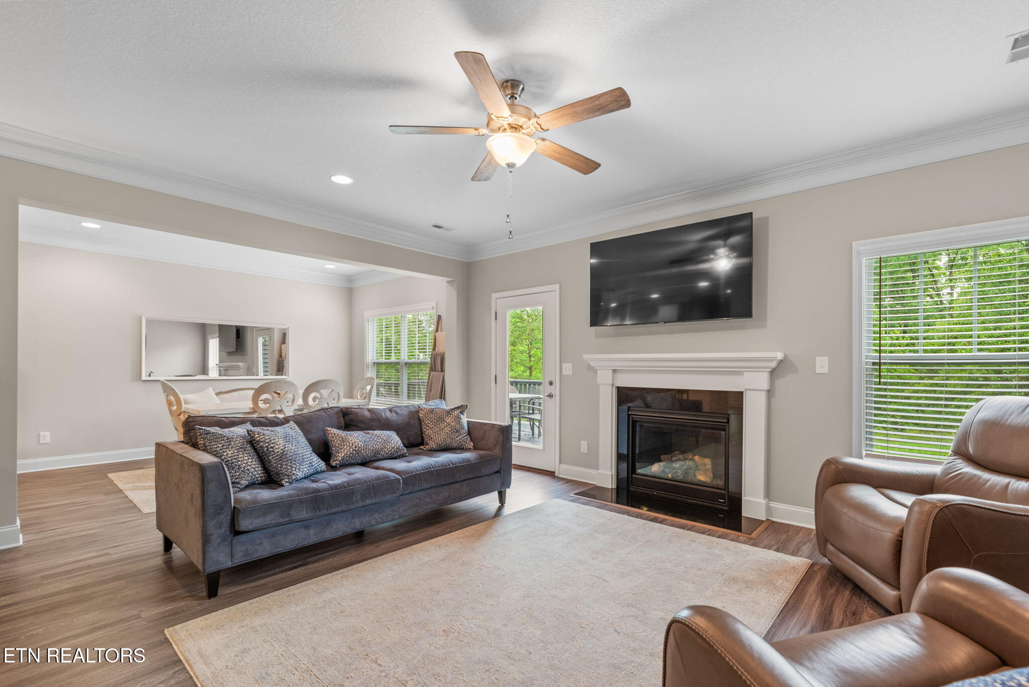 127 Mistletoeberry Road Oak Ridge, TN 37830 - Photo 12 of 49 15-web-or-mls-Mstltbrry127 (48)
