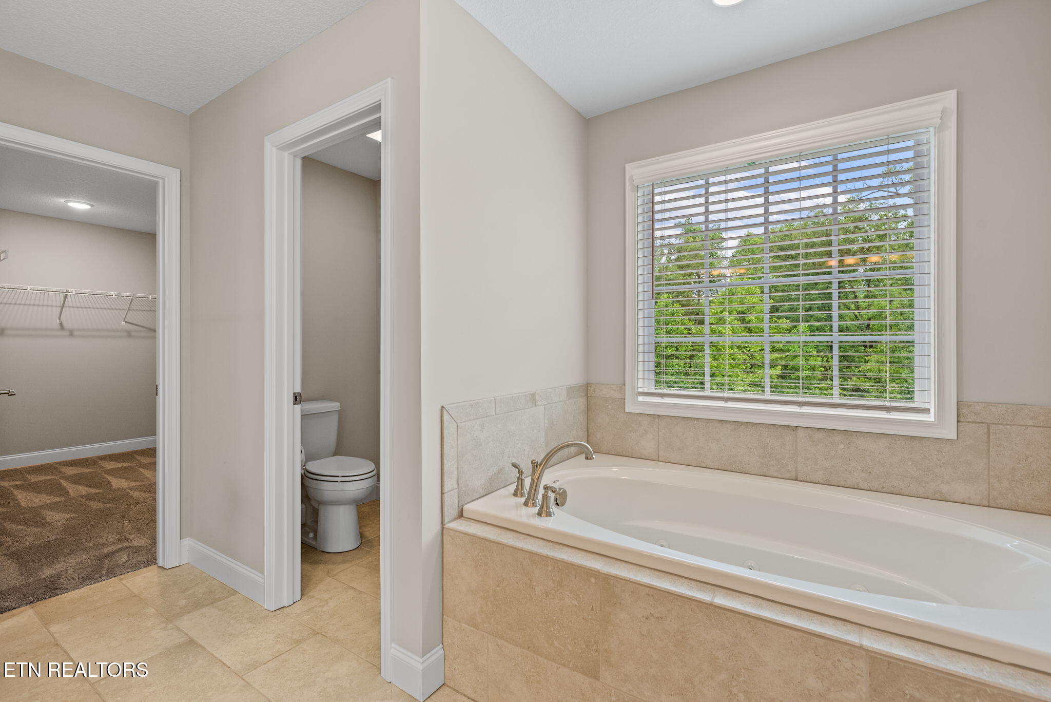 127 Mistletoeberry Road Oak Ridge, TN 37830 - Photo 20 of 49 23-web-or-mls-Mstltbrry127 (75)