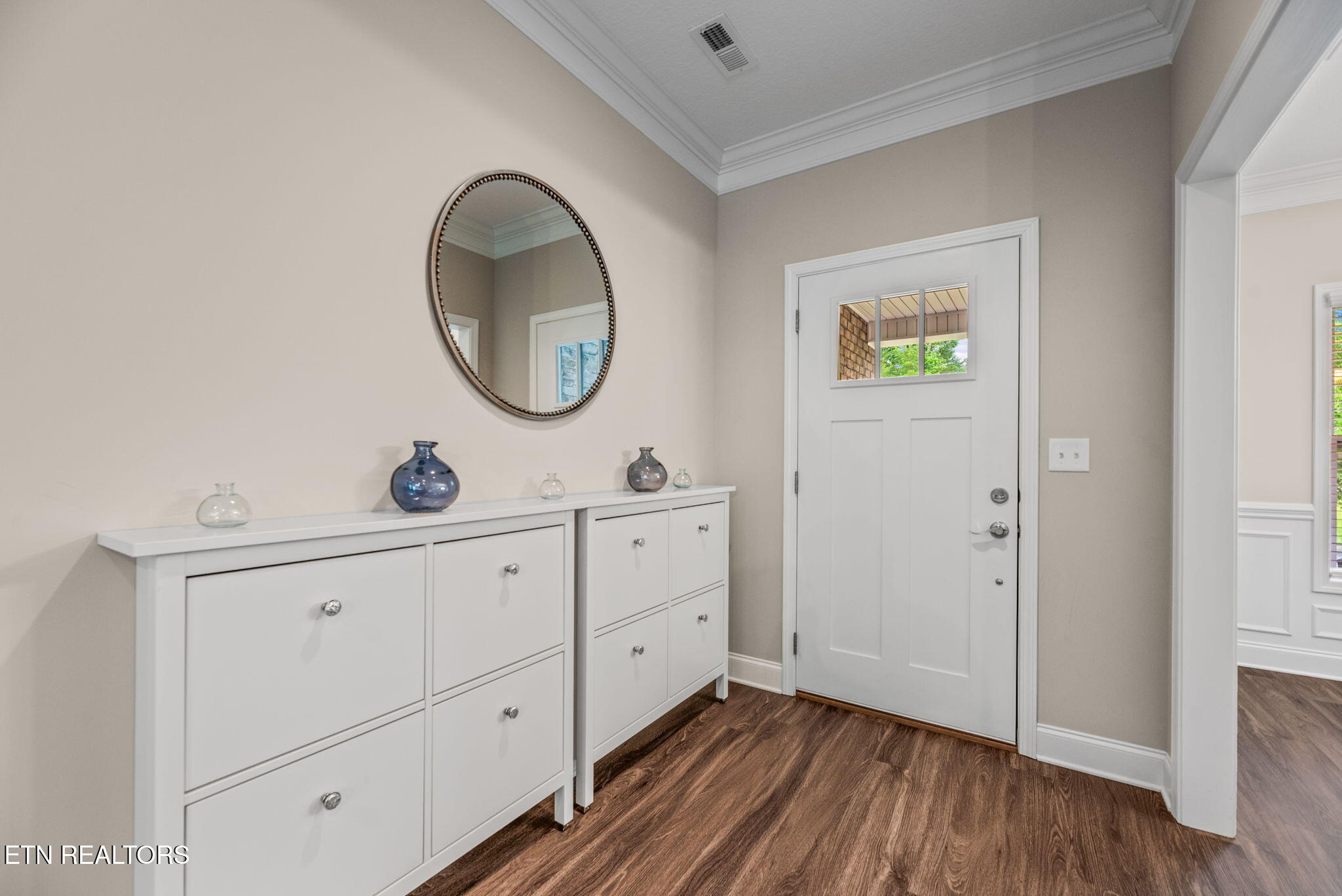 127 Mistletoeberry Road Oak Ridge, TN 37830 - Photo 2 of 49 4-web-or-mls-Mstltbrry127 (21) - Copy -
