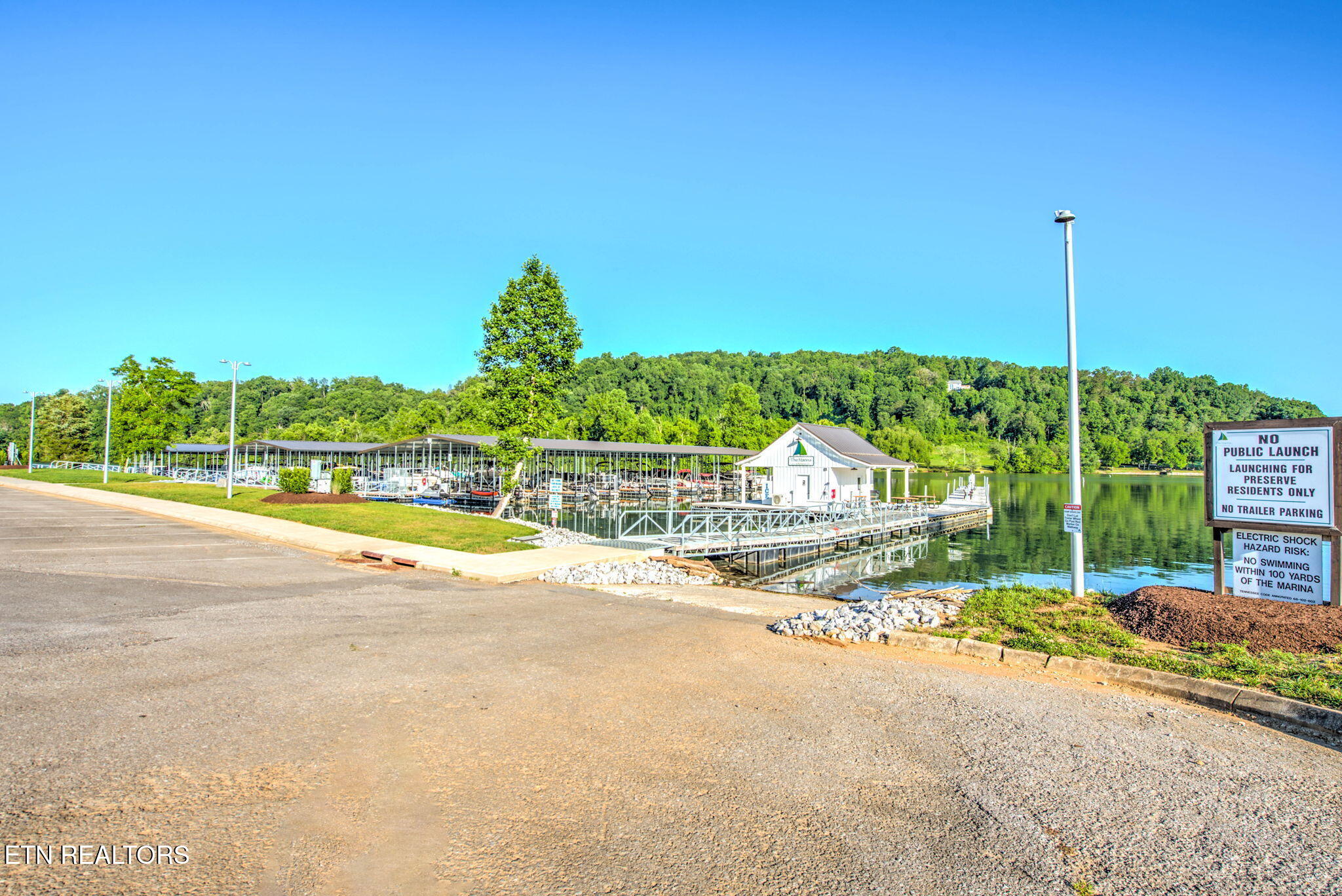 127 Mistletoeberry Road Oak Ridge, TN 37830 - Photo 44 of 49 50-web-or-mls-ThePreserve-6
