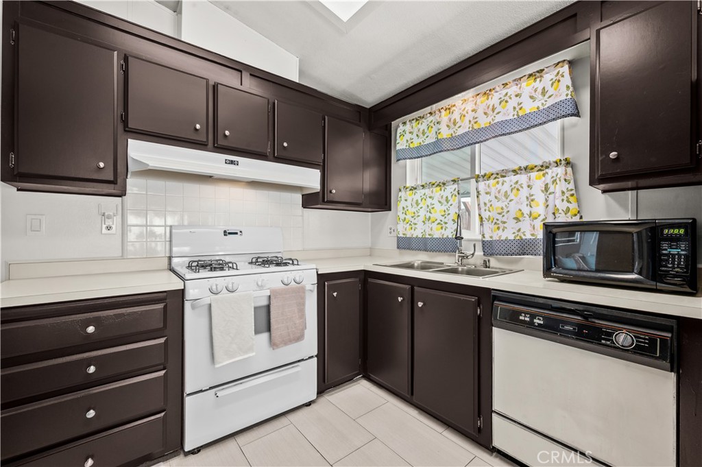 4080 Pedley Road Riverside, CA 92509 - Photo 13 of 38 Gallery Image 13