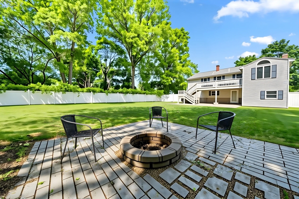 10 Upland Road Danvers, MA 01923 - Photo 26 of 30
