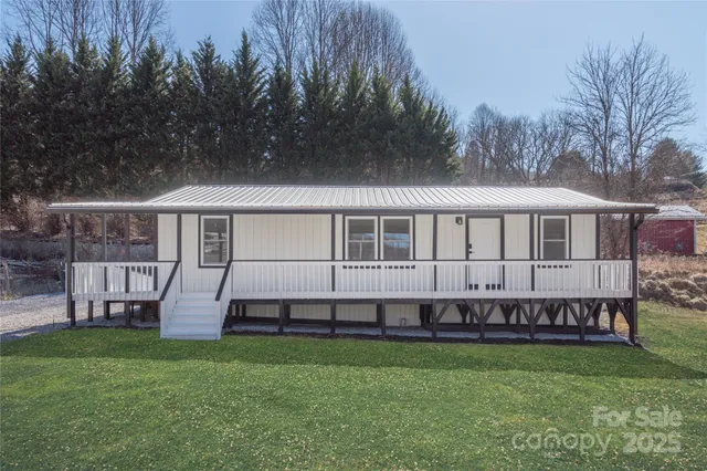 $265,000 | 6166 Old Clyde Road, Canton, NC 28716