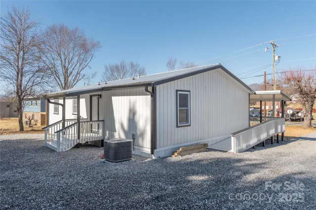 $265,000 | 6166 Old Clyde Road, Canton, NC 28716