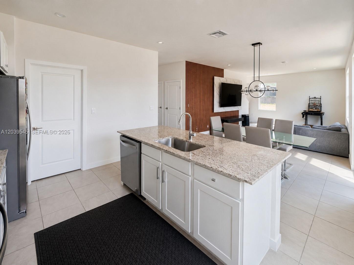 12909 Southwest 267th Street Homestead, FL 33032 - Photo 11 of 31