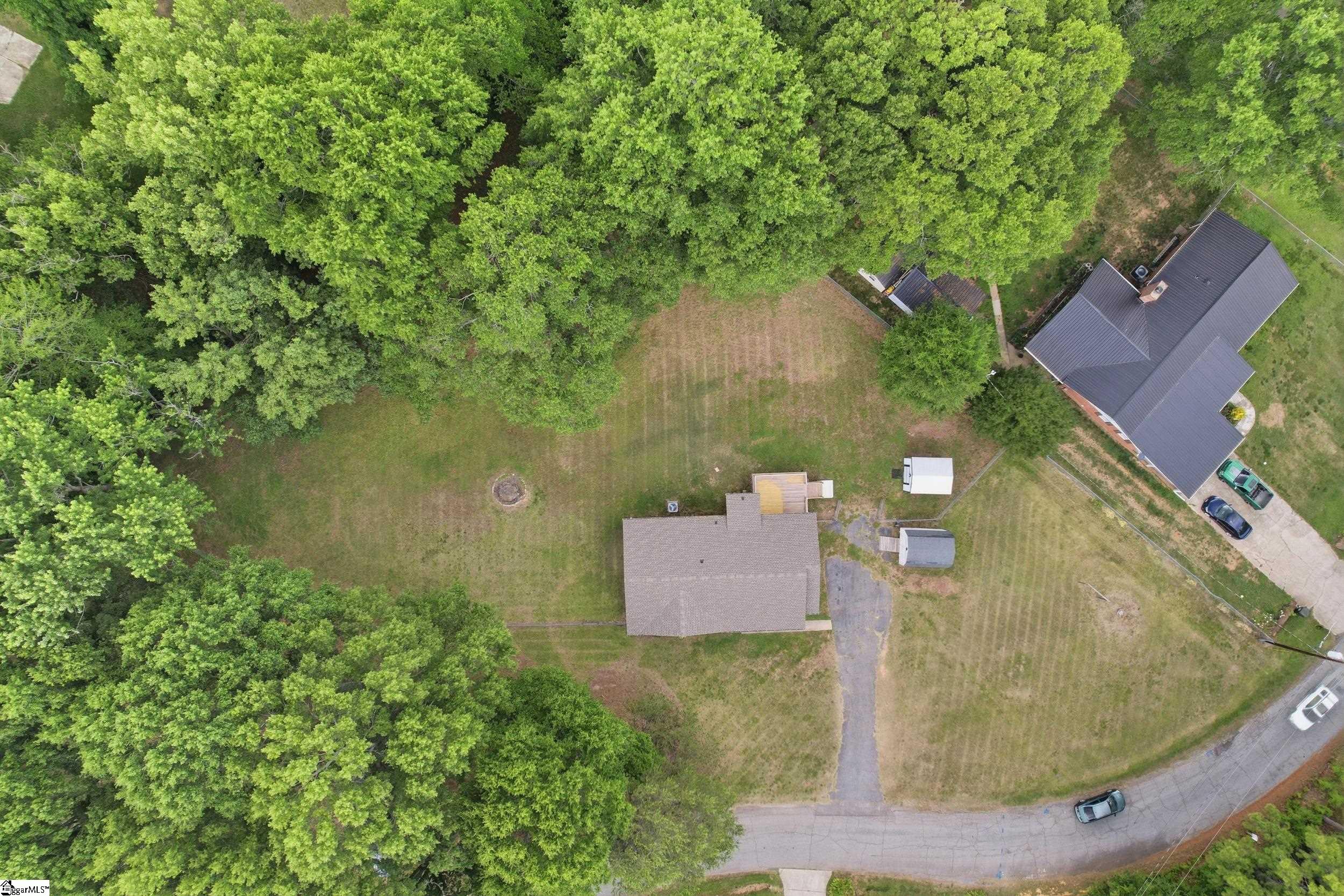 1045 Knollwood Acres Road Boiling Springs, SC 29316 - Photo 10 of 32