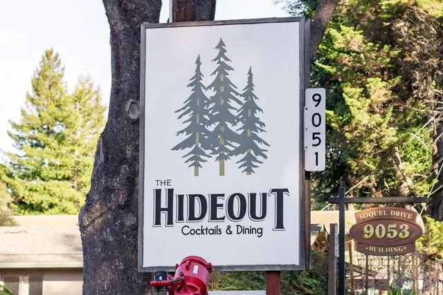 $1,199,000 | 121 Aptos Vlg Way, Unit 1, Aptos, CA 95003