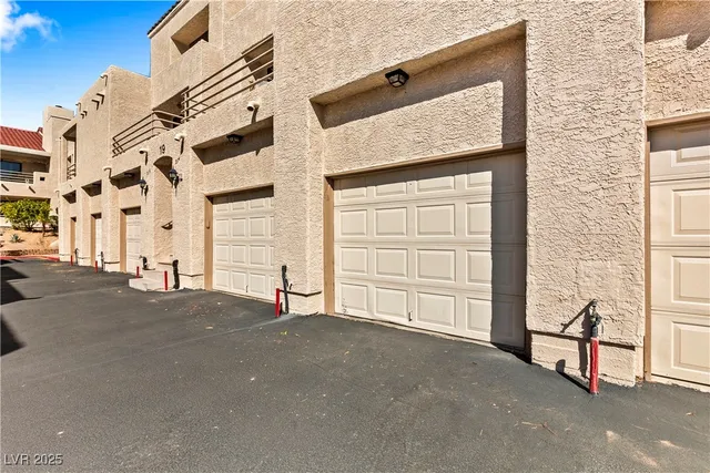 $244,900 | 3827 Desert Marina Drive, Unit 211, Laughlin, NV 89029