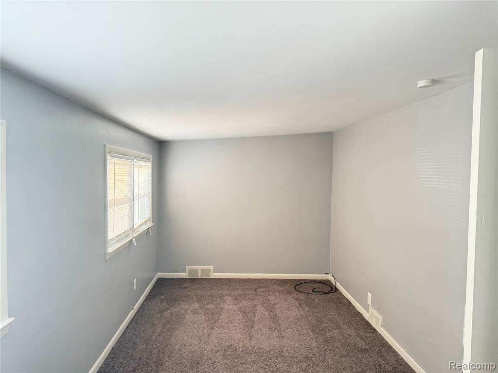22851 Colgate Street Farmington, MI 48336 - Photo 17 of 22