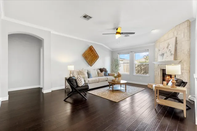 $339,500 | 313 Peaceful Haven Way, Hutto, TX 78634