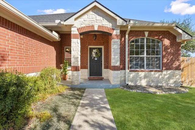 $339,500 | 313 Peaceful Haven Way, Hutto, TX 78634