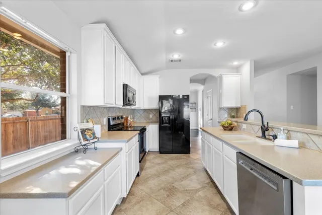 $339,500 | 313 Peaceful Haven Way, Hutto, TX 78634