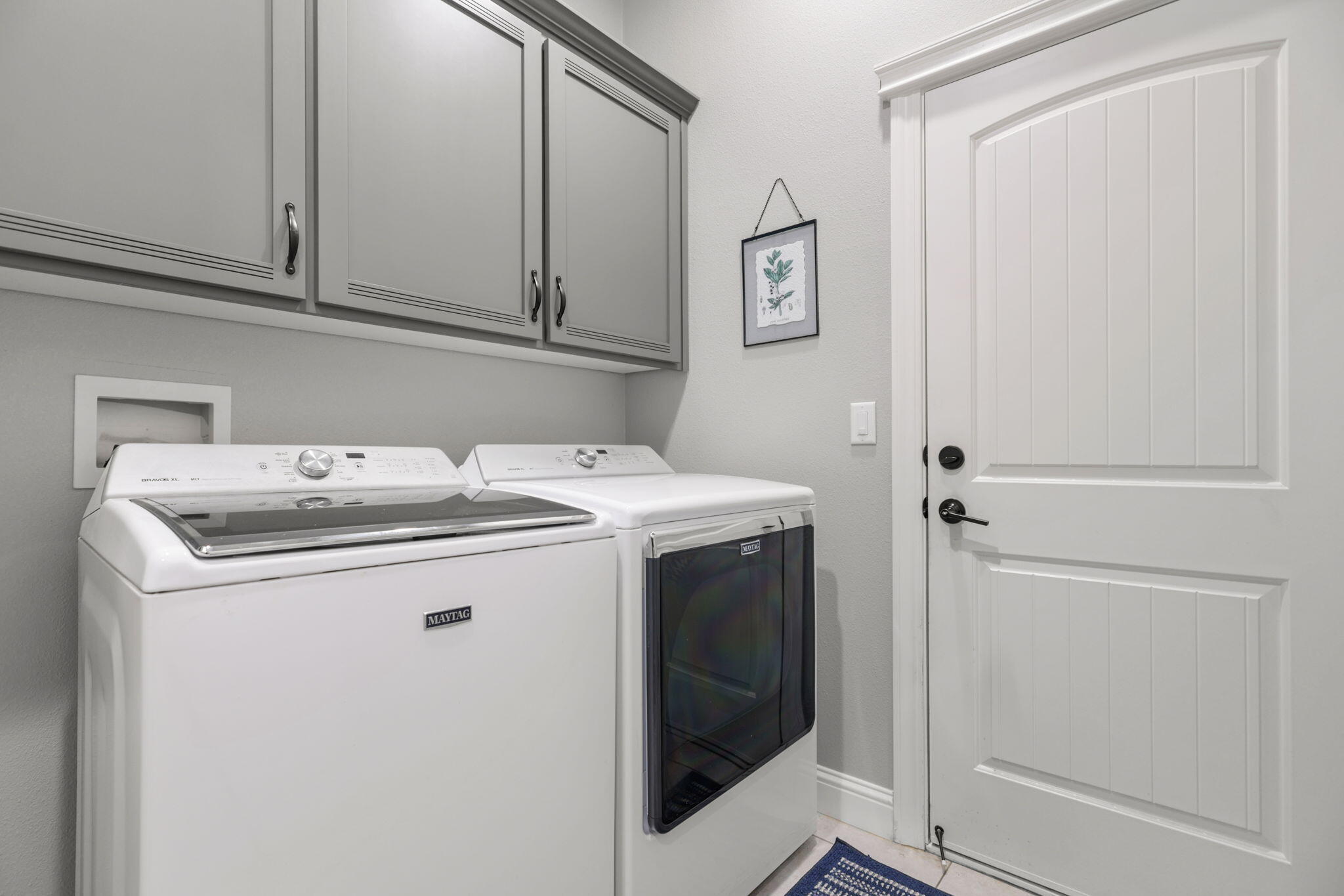 968 Katmai Place Redding, CA 96001 - Photo 21 of 25 Laundry Room