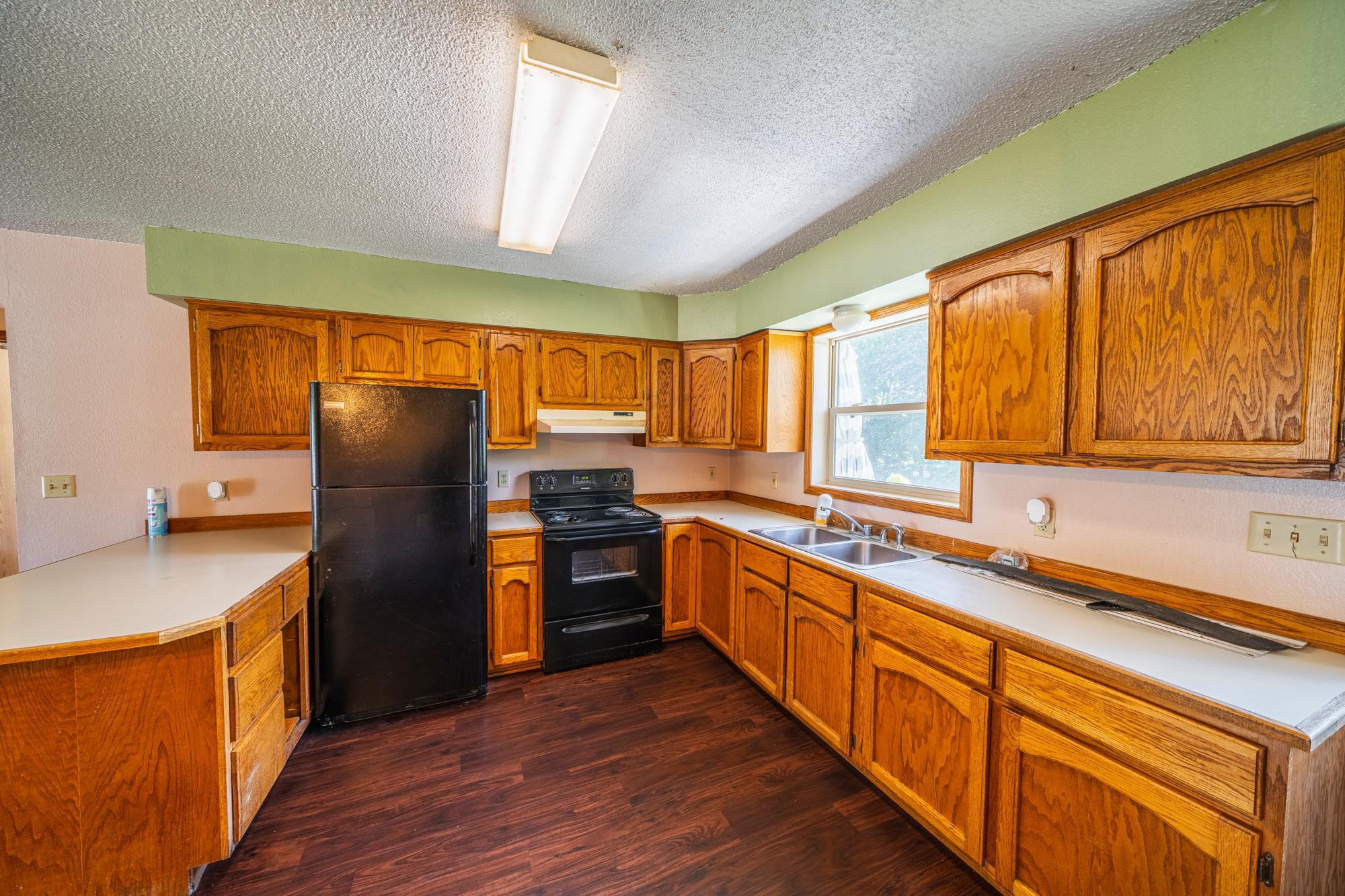 204 Main Street Ogema, MN 56569 - Photo 14 of 31