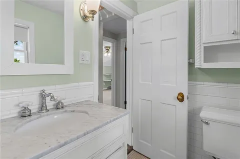 $449,990 | 595 Kenilworth Drive, Pittsburgh, PA 15228