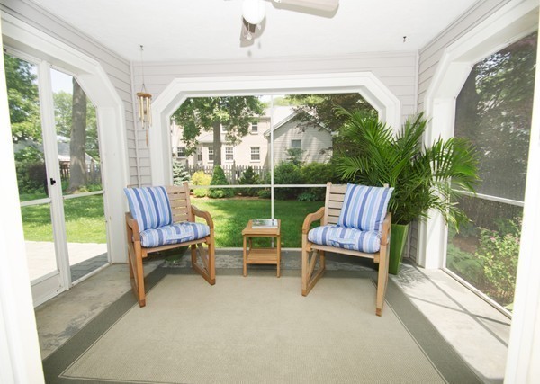 40 Hickory Cliff Road Newton, MA 02464 - Photo 8 of 15 Gallery Image 8