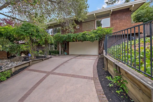 $4,488,000 | 60 Linaria Way, Portola Valley, CA 94028