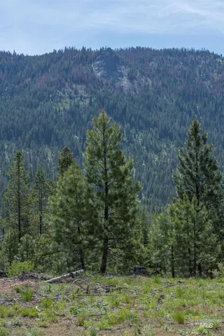 $1,959,000 | 2 Warm Lake Road, Cascade, ID 83611