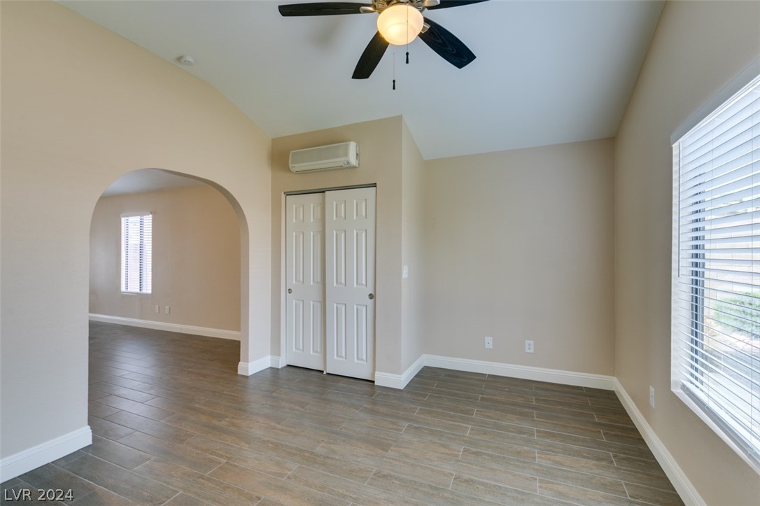 2712 Knightsbridge Road Henderson, NV 89074 - Photo 19 of 33 Gallery Image 19