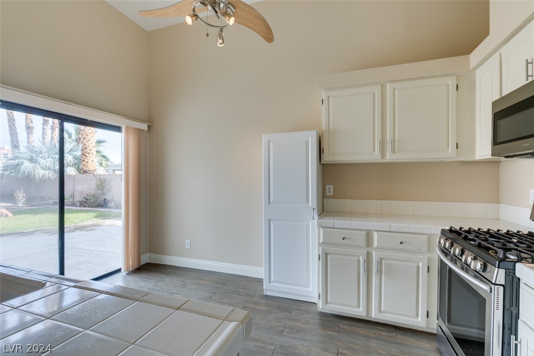 2712 Knightsbridge Road Henderson, NV 89074 - Photo 20 of 33 Gallery Image 20