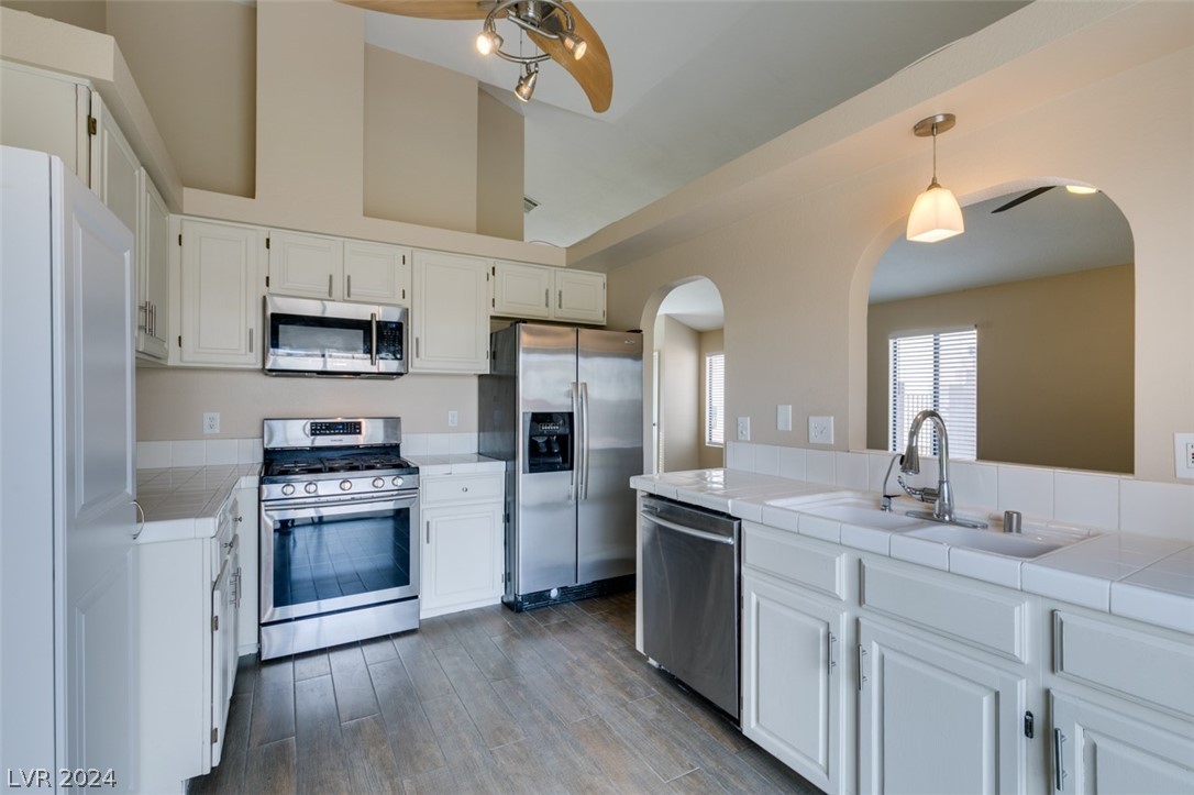 2712 Knightsbridge Road Henderson, NV 89074 - Photo 24 of 33 Gallery Image 24
