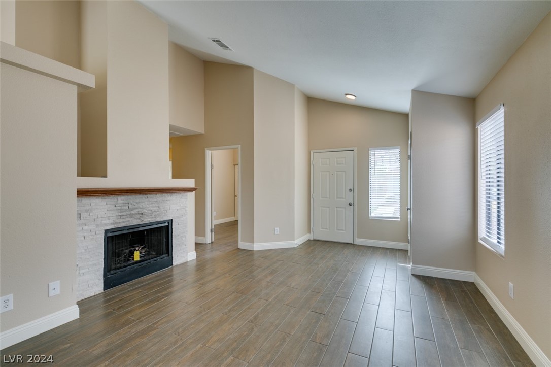 2712 Knightsbridge Road Henderson, NV 89074 - Photo 9 of 33 Gallery Image 9