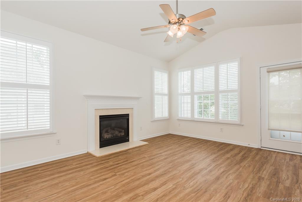 274 Garnet Court, Unit 516 Fort Mill, SC 29708 - Photo 9 of 28 Gallery Image 9