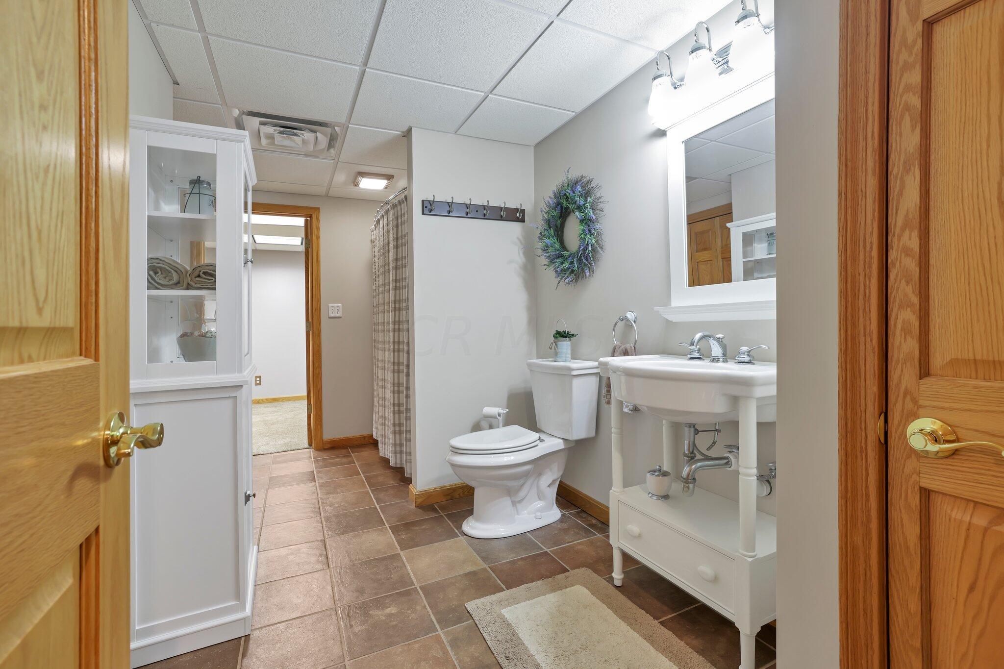 4700 Ellerman Road Zanesville, OH 43701 - Photo 56 of 101 73-web-or-mls-GR7A6924