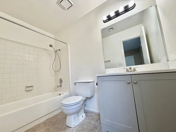 $1,750 | 727 South Hartford Street, Unit 185, Chandler, AZ 85225