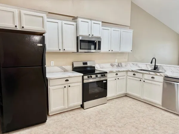 $1,750 | 727 South Hartford Street, Unit 185, Chandler, AZ 85225