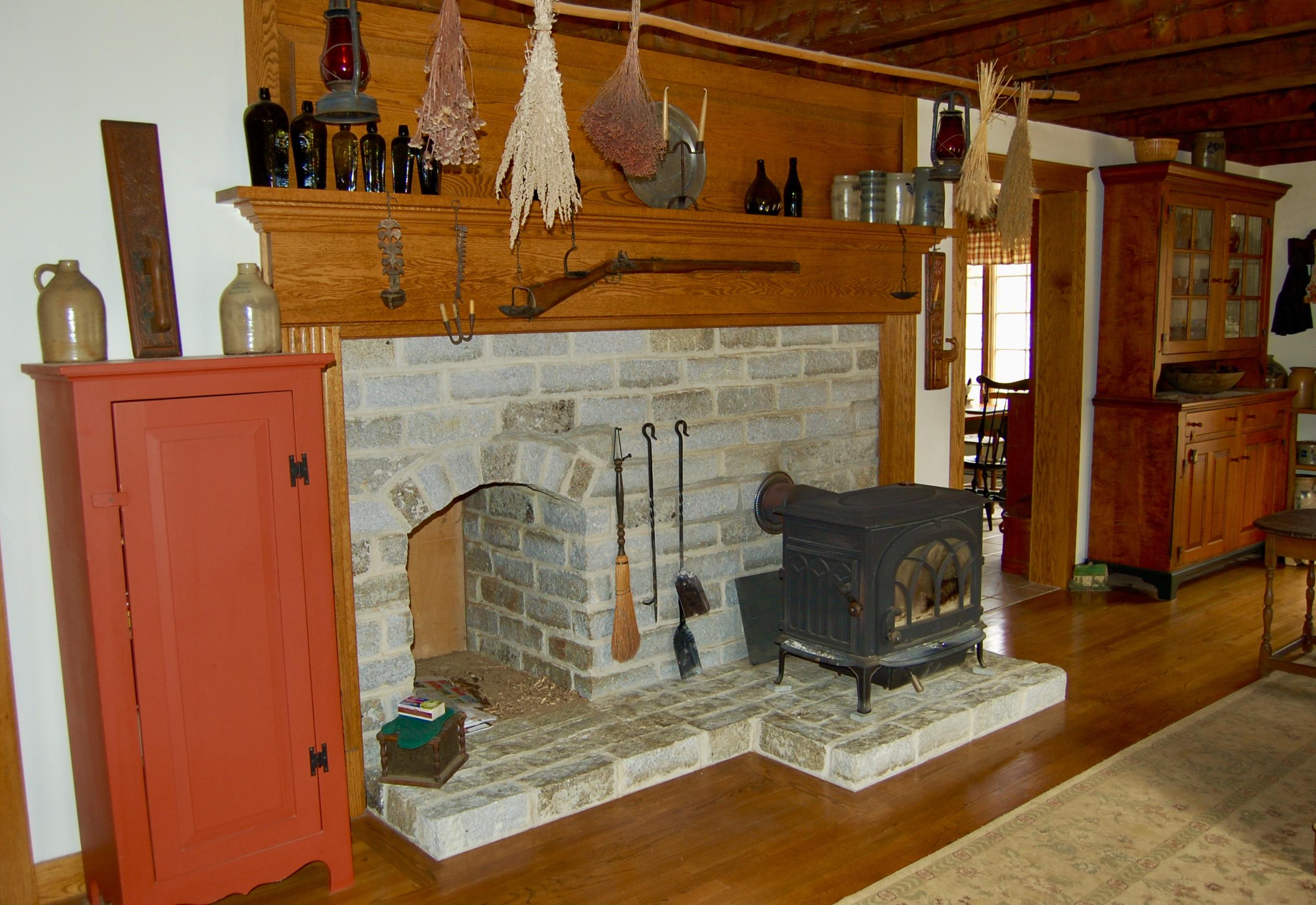 346 Cape Cod Hill Road New Sharon, ME 04955 - Photo 20 of 67 Living7