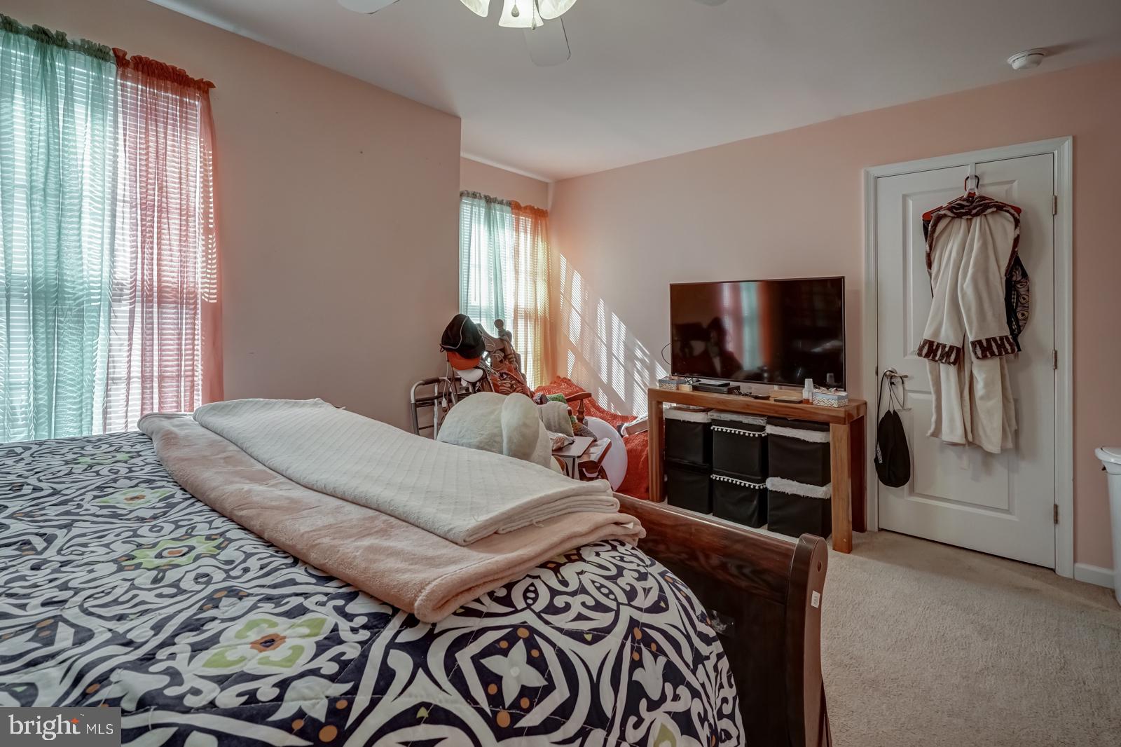 286 Staggerbush Road Williamstown, NJ 08094 - Photo 20 of 32 Gallery Image 20