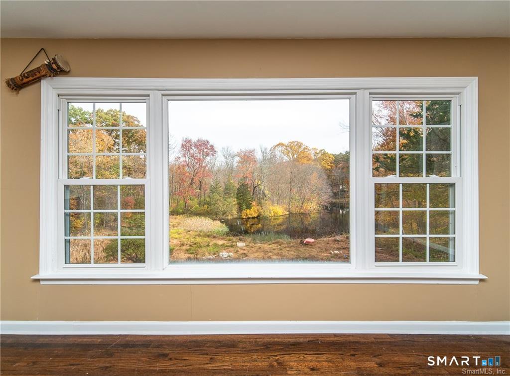 279 Haviland Road Stamford, CT 06903 - Photo 6 of 10