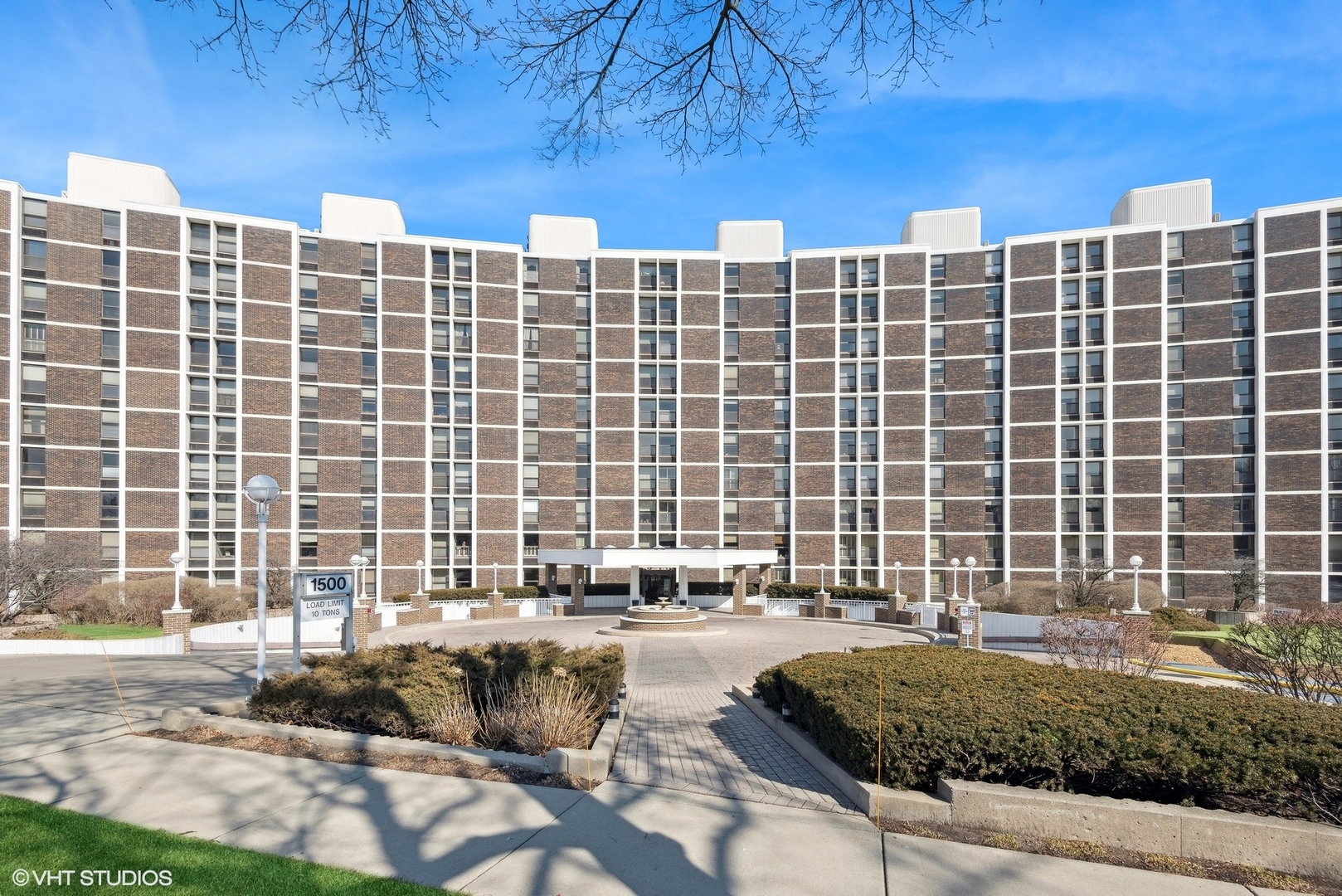 1500 Sheridan Road, Unit 3L Wilmette, IL 60091 - Photo 1 of 28 Gallery Image 1