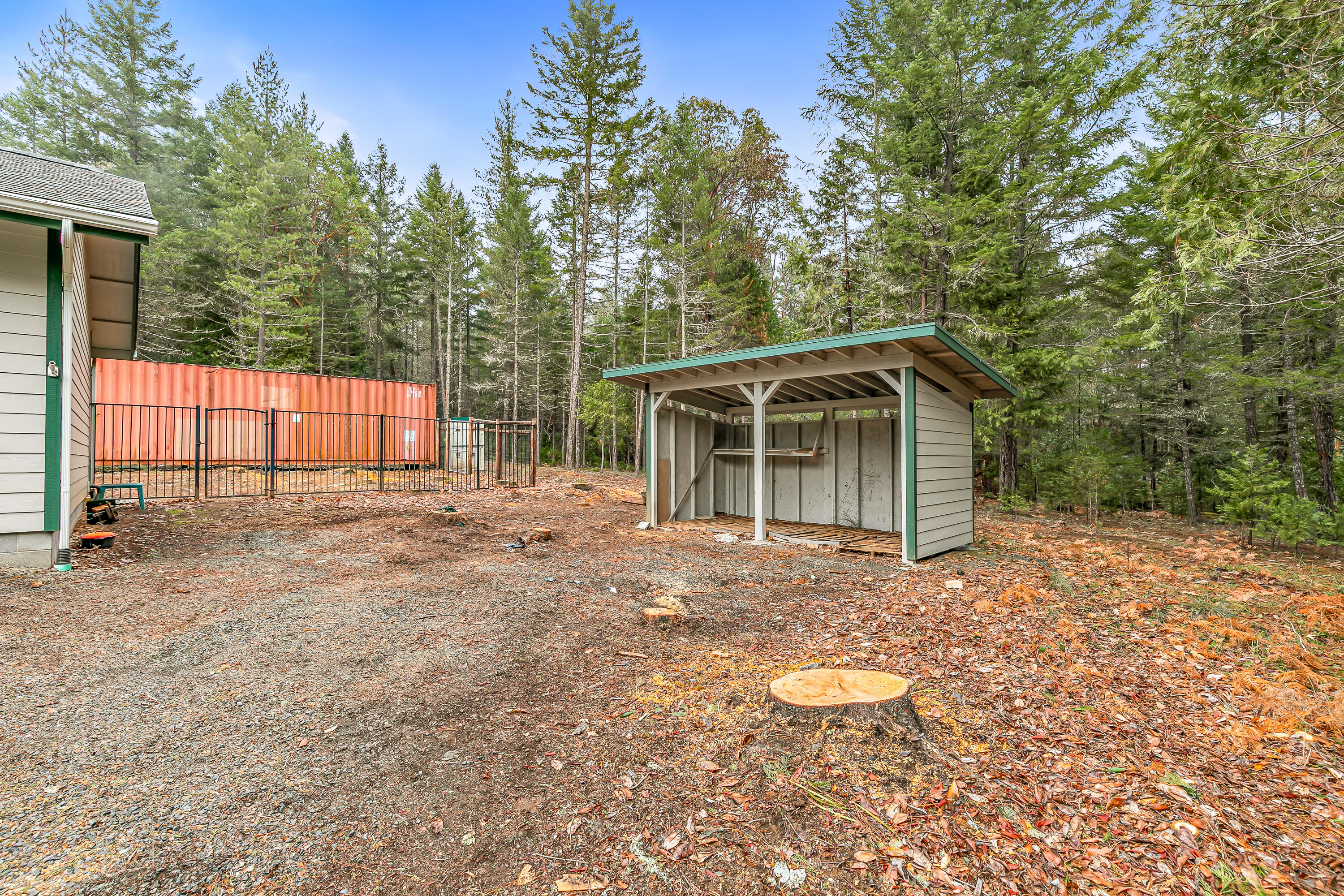 4059 Ditch Creek Road Rogue River, OR 97537 - Photo 49 of 54