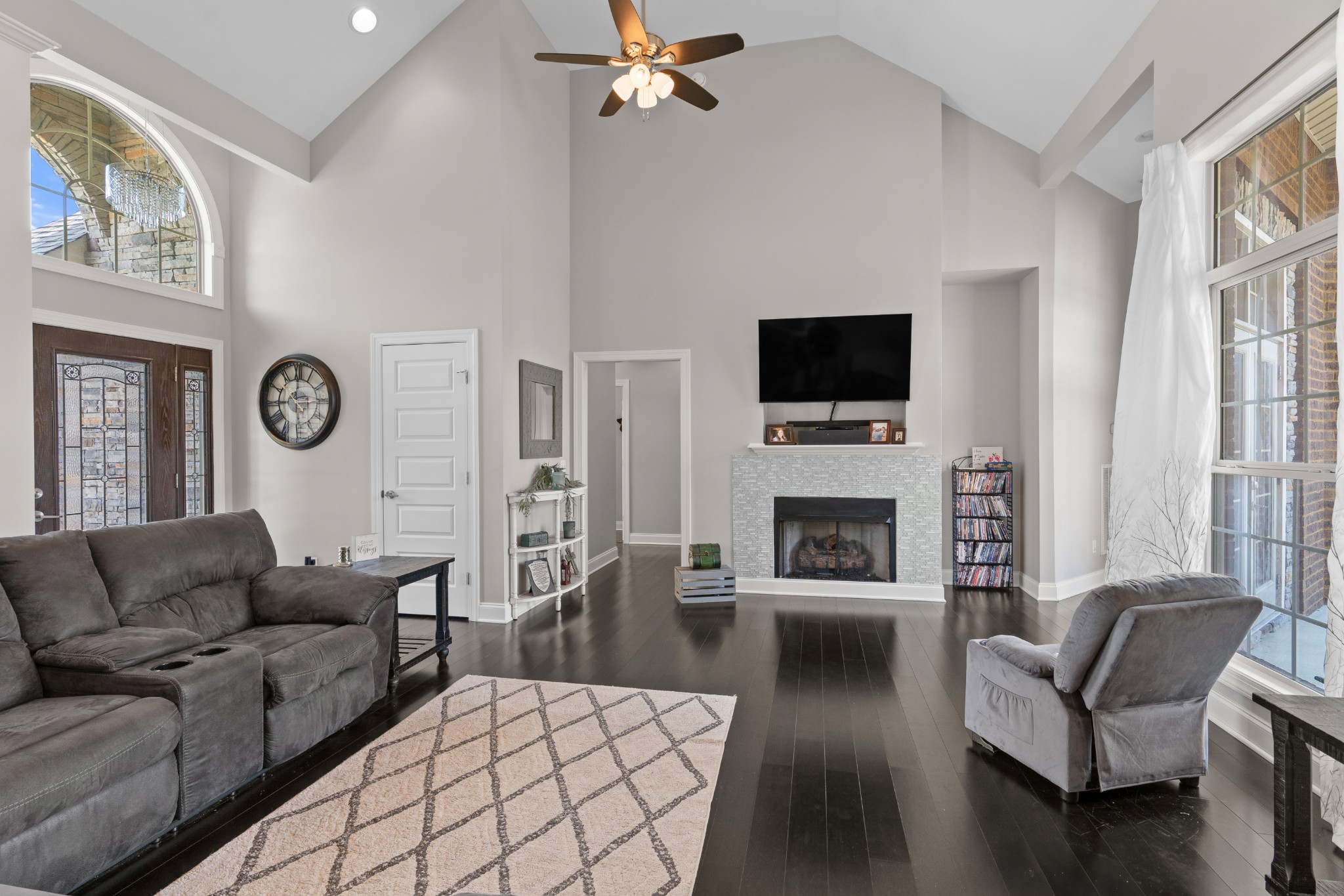 229 Barton Drive Normandy, TN 37360 - Photo 5 of 39