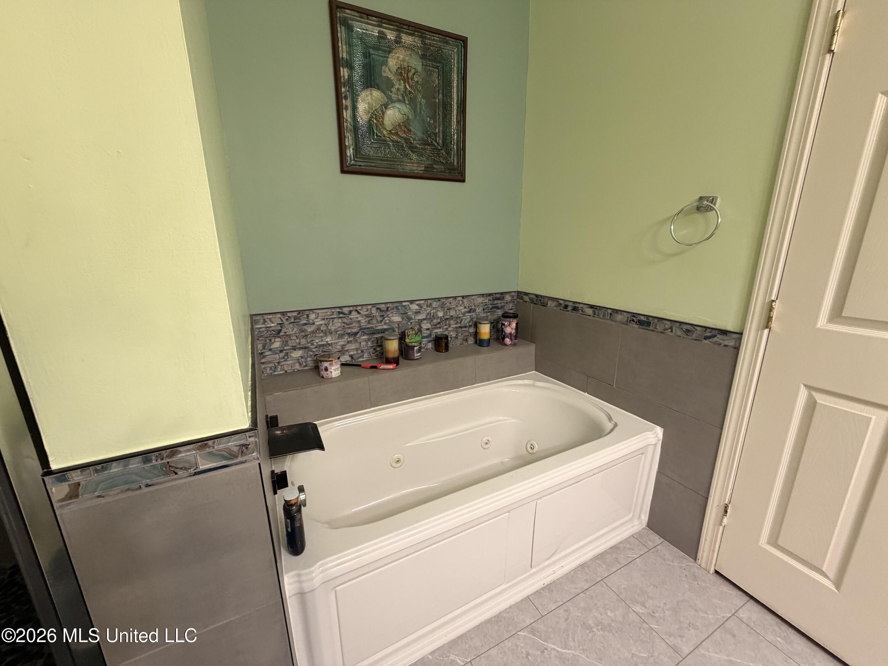 6700 Rue Mornay South Biloxi, MS 39532 - Photo 24 of 30 IMG_0078