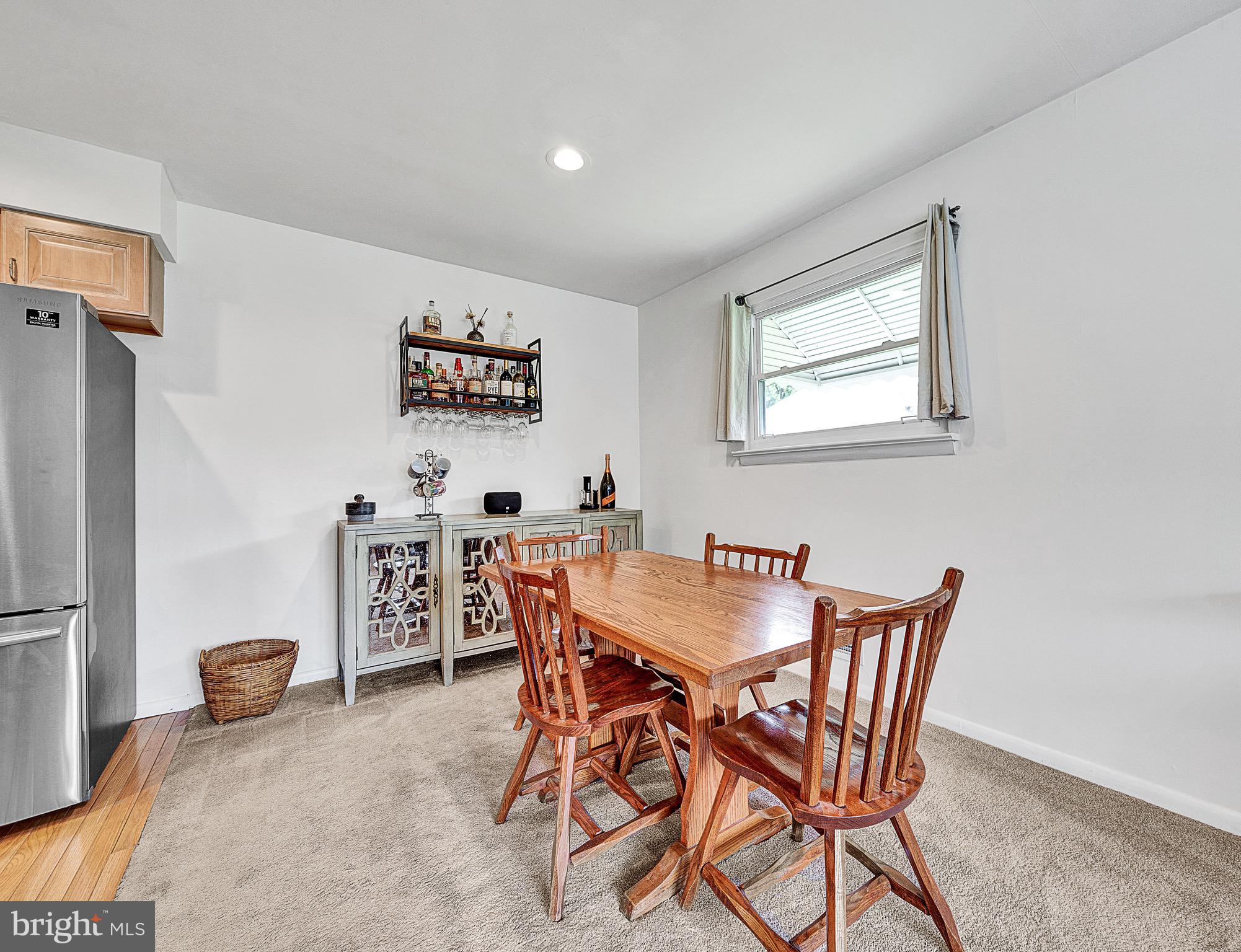 892 Dogwood Road Warminster, PA 18974 - Photo 14 of 30 Gallery Image 14