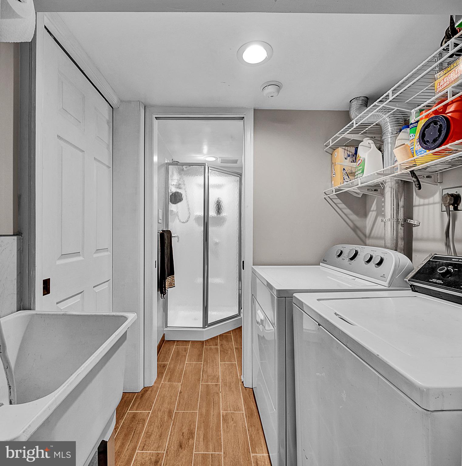 892 Dogwood Road Warminster, PA 18974 - Photo 22 of 30 Gallery Image 22