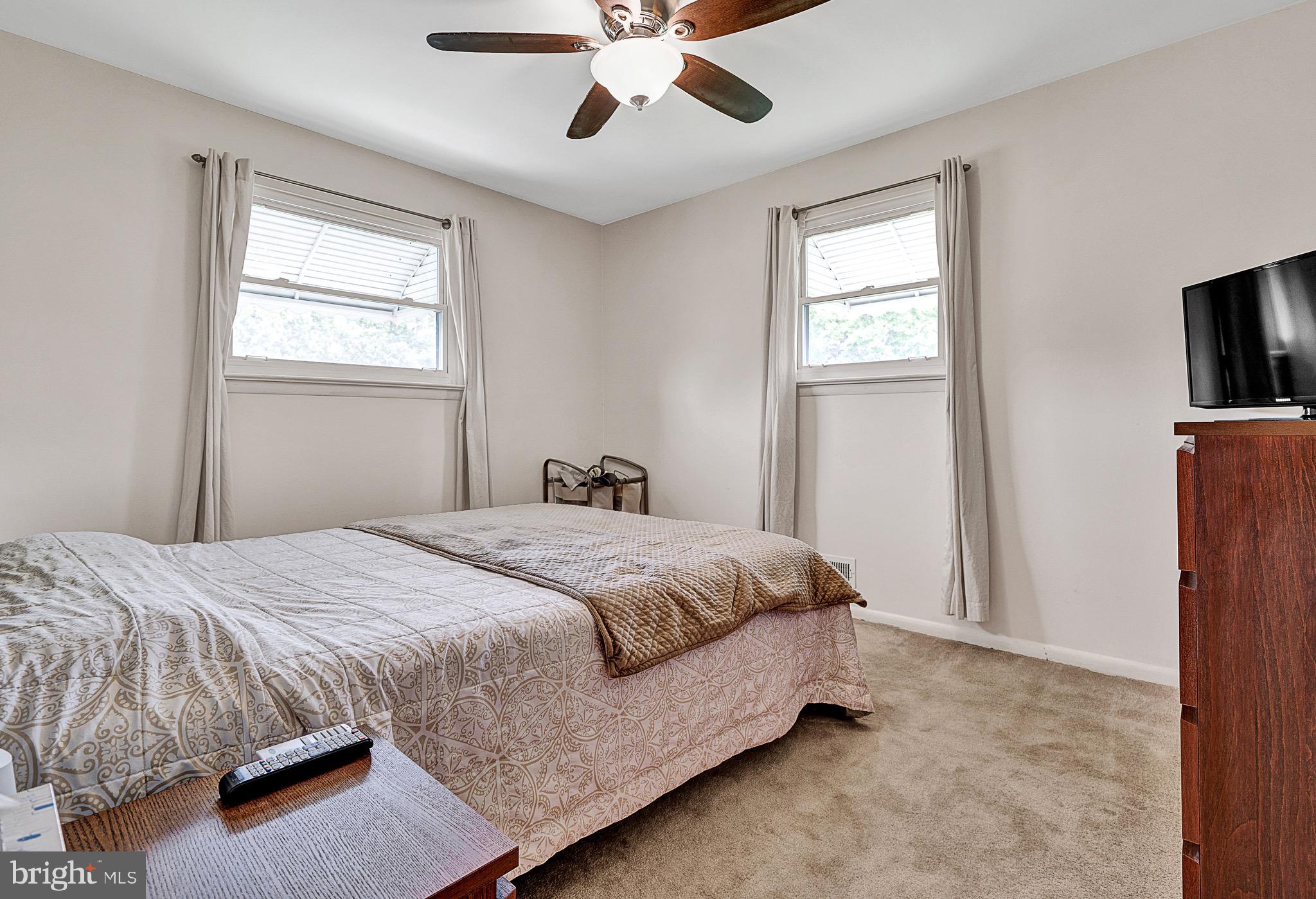 892 Dogwood Road Warminster, PA 18974 - Photo 26 of 30 bedroom 1