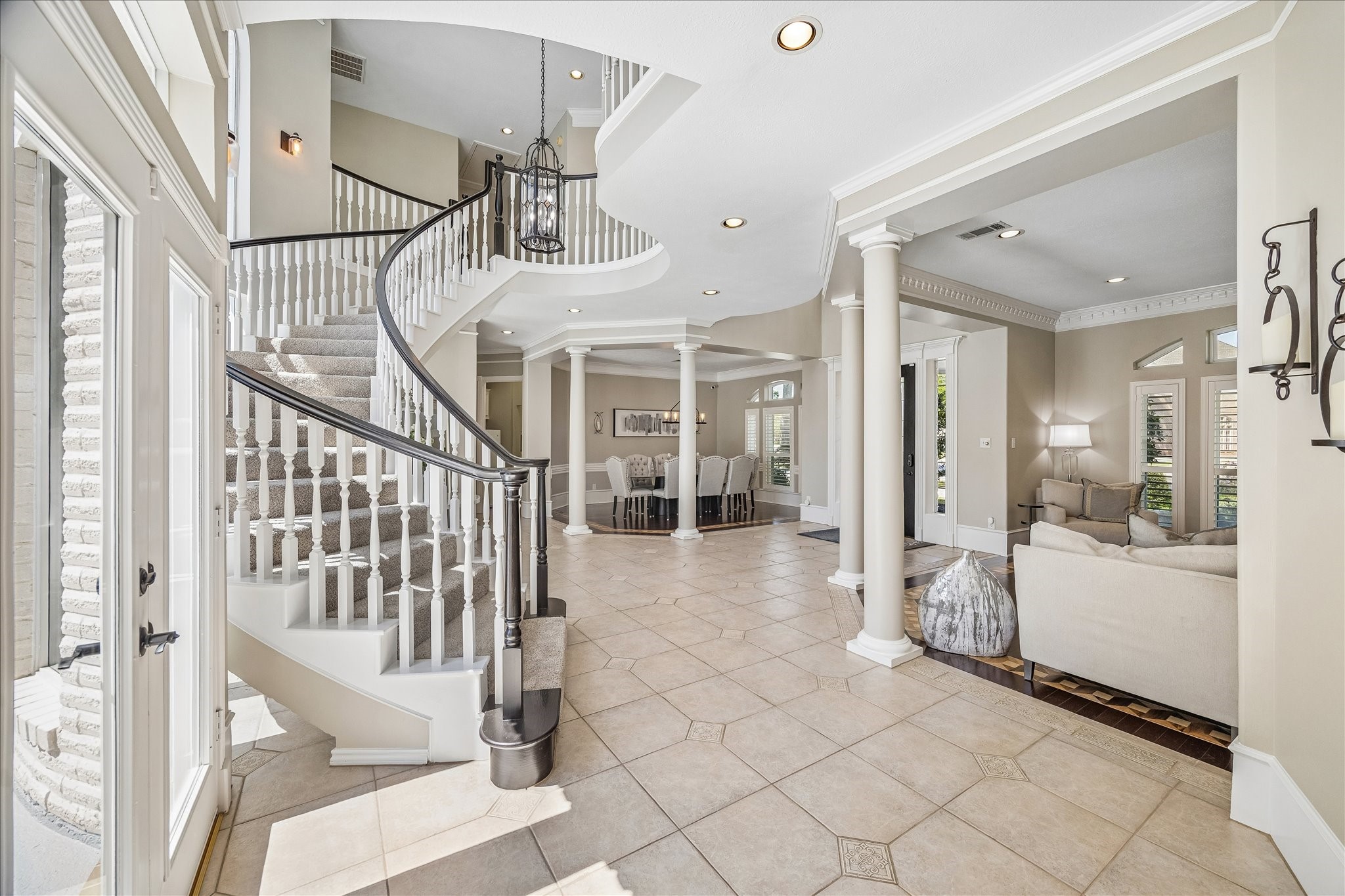 16407 Emilia Court Spring, TX 77379 - Photo 11 of 35 Side view of sweeping floating staircase - classic to the Champions area!