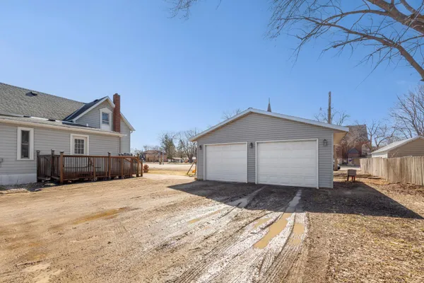 $204,900 | 204 Central Avenue North, Mapleton, MN 56065