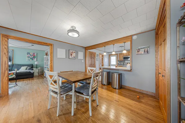 $204,900 | 204 Central Avenue North, Mapleton, MN 56065