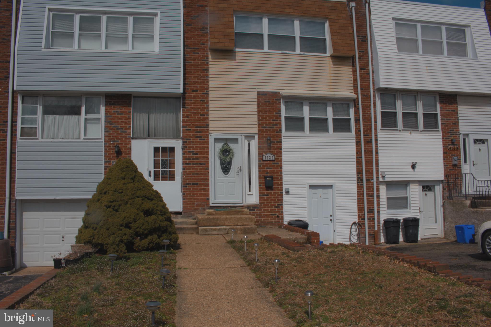 4120 Farmdale Road Philadelphia, PA 19154 - Photo 2 of 28 EXTERIOR