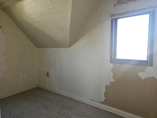 $51,900 | 415 Central Avenue, Madison, MN 56256