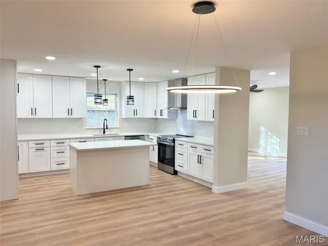 $485,000 | 369 Cerny Avenue, Eureka, MO 63025