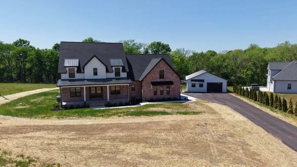 $884,900 | 55 Crenshaw Road, Hartsville, TN 37074