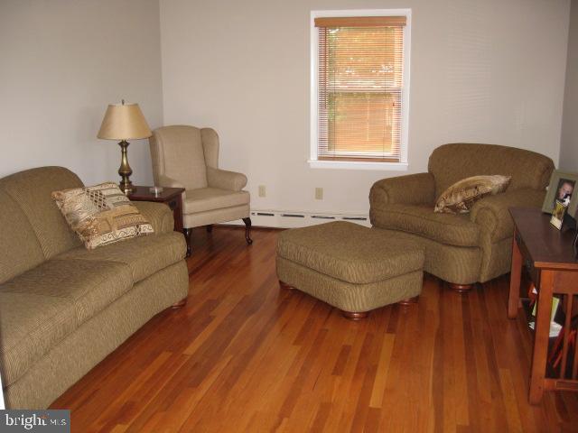 2725 Maytown Road Marietta, PA 17547 - Photo 6 of 15 Gallery Image 6